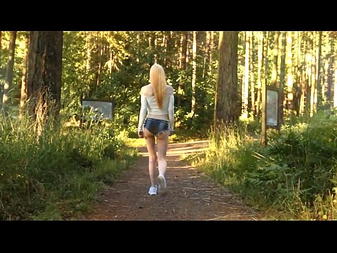 ❤️ Vacker kvinna rör sig långsamt, inte nakenvideo ❤❌ Pornvideo at sv.fotonovelasxxx.ru ❌